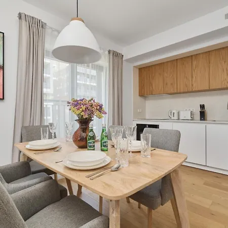 Daire Walonska 16 Family By Renters Prestige *