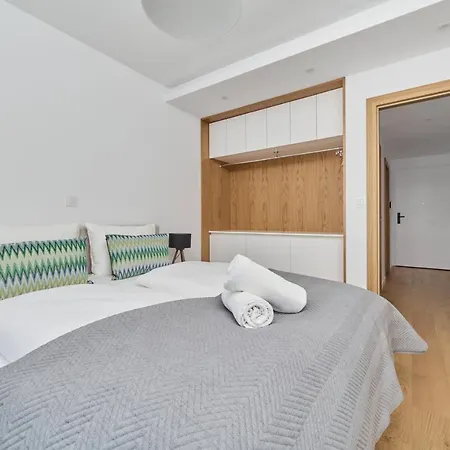Walonska 16 Sauna & Fitness Family By Renters Prestige Appartement