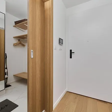 Walonska 16 Sauna & Fitness Family By Renters Prestige Wrocław