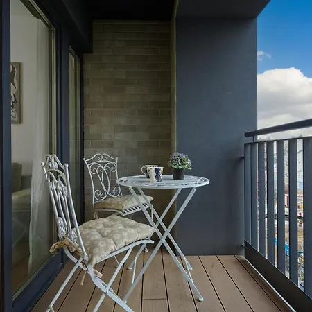 Walonska 16 Family By Renters Prestige Wroclaw