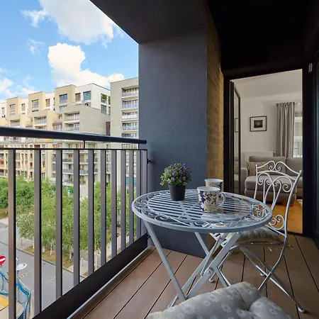 Walonska 16 Family By Renters Prestige Daire Wroclaw