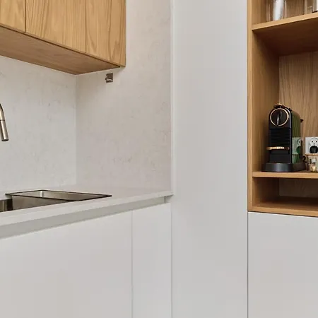 Daire Walonska 16 Family By Renters Prestige