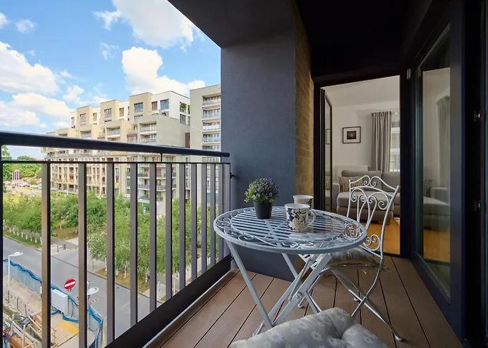 Walonska 16 Family By Renters Prestige Apartment Wroclaw