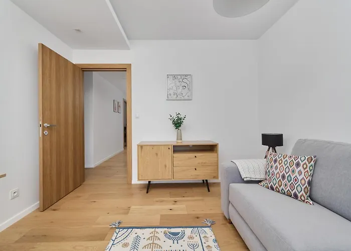 Walonska 16 Family By Renters Prestige Apartment Wroclaw